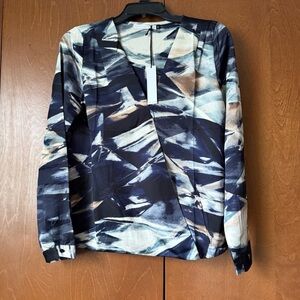 Three Eighty Two Cross Over Front Abstract Top NWT Sz S Blues, Black, Cream